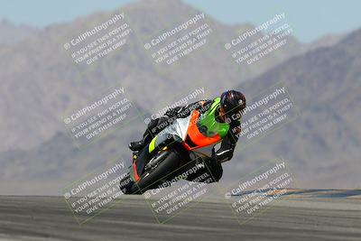 media/Apr-13-2024-SoCal Trackdays (Sat) [[f1617382bd]]/9-Turn 9 (110pm)/
